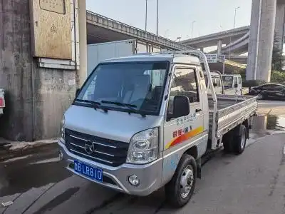 凯马 锐菱 微卡 4x2 3.3米 载货车 1.249l 91马力 国六 手动挡 整车1.