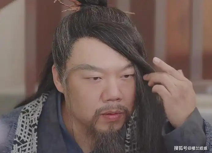 原创赵本山都救不了的古装喜剧凭啥被武林外传导演赌赢了