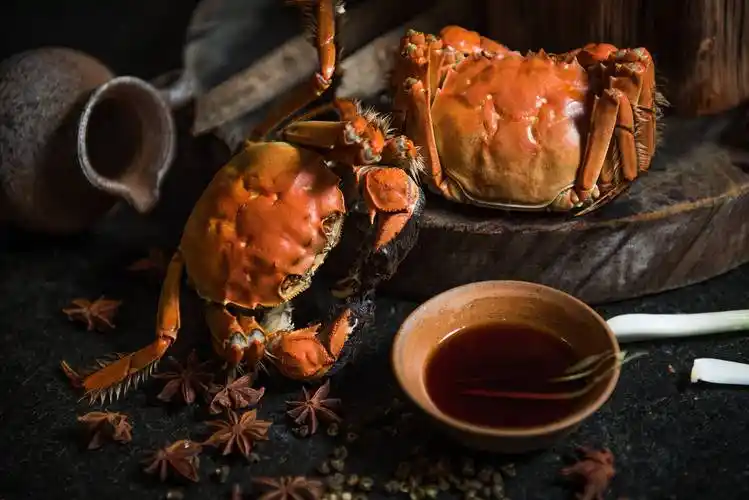 大闸蟹为何旺季价跌失宠?"纸螃蟹"与"洗澡蟹"仍在搅局,蟹商直呼卖不动