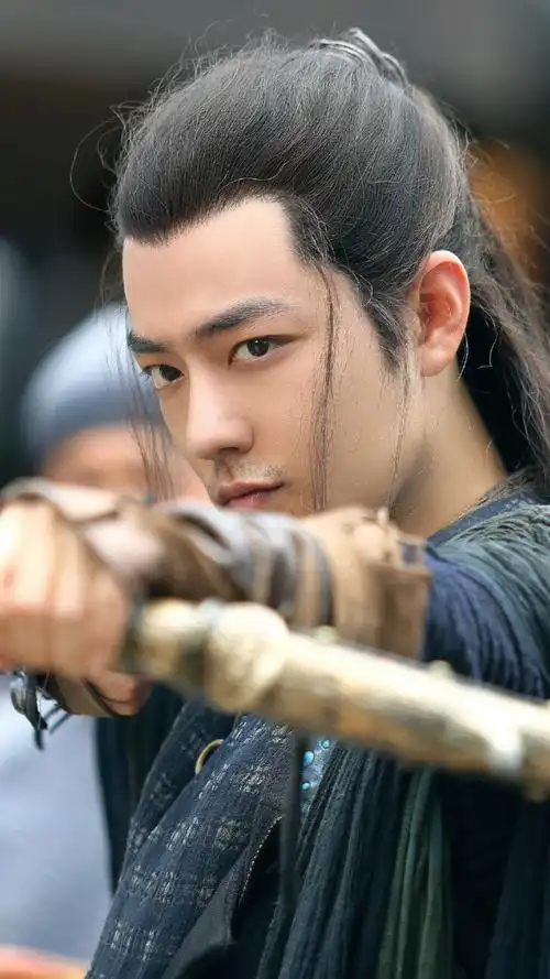 狼殿下疾冲肖战