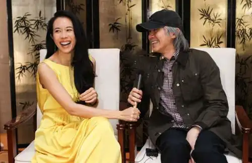 莫文蔚:分手周星驰,与冯德伦相恋9年,终情归初恋成3个娃后妈