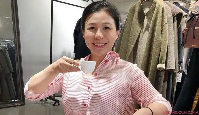 作家陈岚的黑历史 陈岚个人资料遭扒黑历史是真的吗