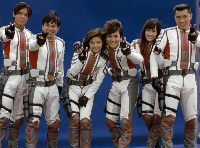 胜利队/guts全员大结局合照!