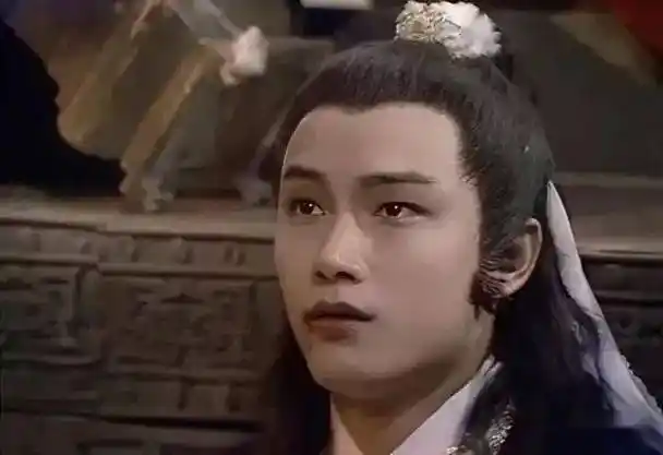 终因认贼作父,贪婪狠辣,落了个妻离子散,命丧铁枪庙的结局