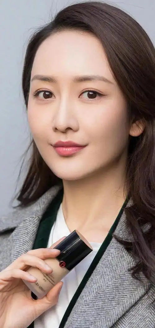 美女明星高清大头图肌肤太好了白白嫩嫩