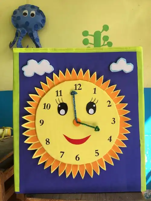 大班数学活动《时钟变变变——认识钟表》 写美篇  为了让幼儿更加