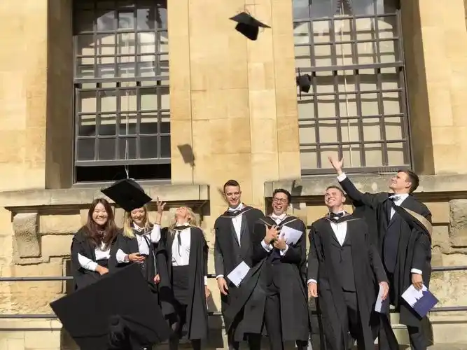 追忆我的牛津大学毕业典礼