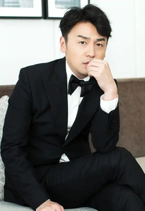 雷佳音个人资料简介(身高/生日/年龄),雷佳音的个人资料