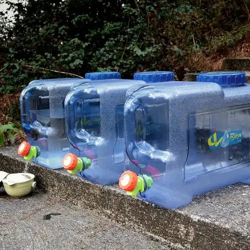 材质是塑料的闪电客水桶怎么样?-苏宁头条