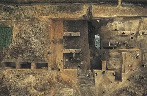 走入"城头山古文化遗址".公园