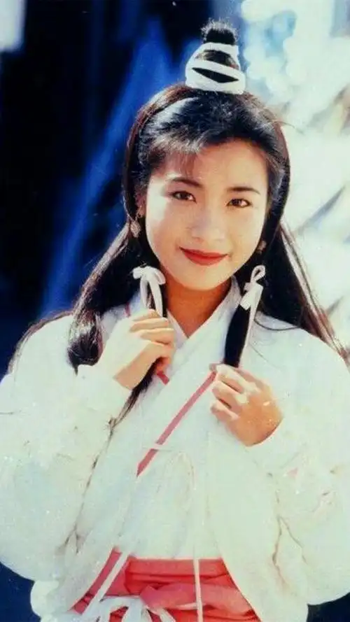 各个版本《神雕侠侣》的陆无双,95版简佩筠的堪称经典,而她才最深入