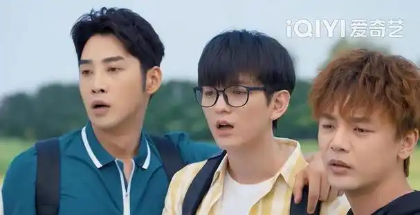 创想季演员太牛了有人大二就被公司签约有人是超级白富美