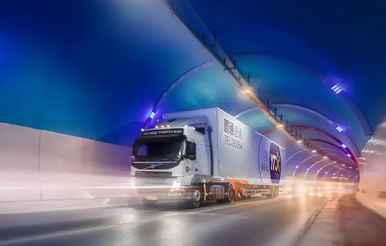 圆通速递启用全新品牌logo