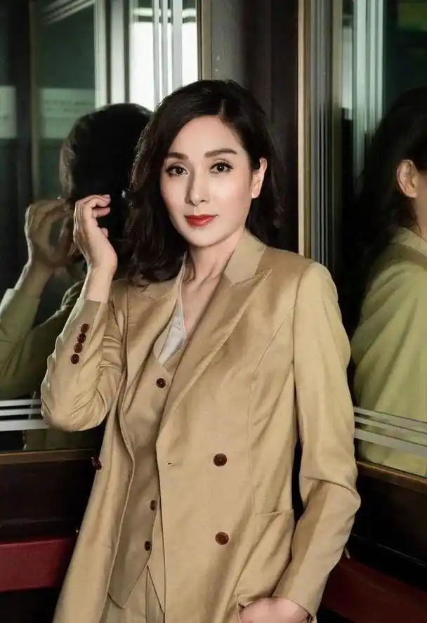 杨恭如:就这样被4个男人渣了又渣,如今不知她可曾因此后悔过