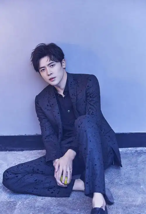 付辛博图片 付辛博帅气写真图片