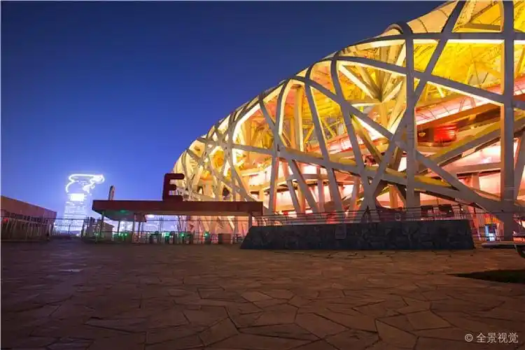 鸟巢夜景图片_鸟巢夜景高清图片_全景视觉