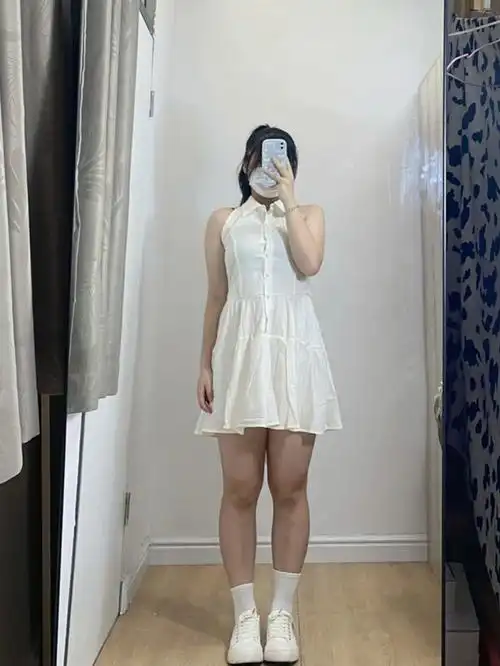 120斤微胖女孩第一次穿这种纯欲裙子