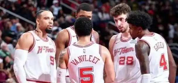 休斯顿火箭队:逆袭之路_胜利_弗利特_杰伦格林