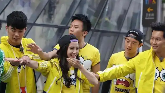 郑恺|黄晓明|真人秀|奔跑吧兄弟|白鹿(演员)|angelababy_网易订阅