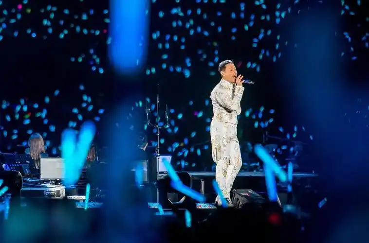 张学友贵阳演唱会的最美视觉