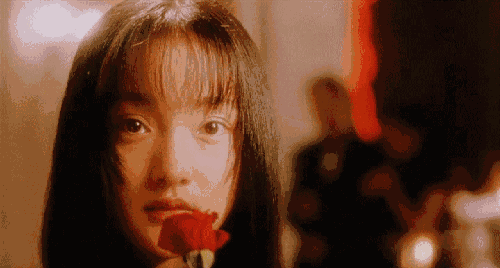 朱茵眨眼,一眼万年