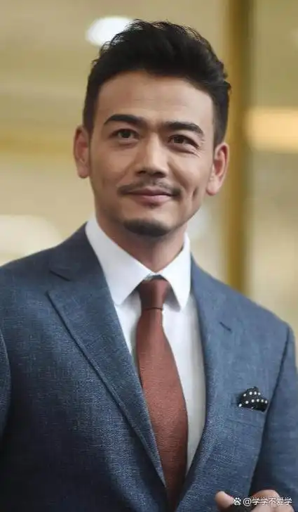 不顾央视警告顶风作案与刘涛频频传出绯闻到底谁在给杨烁勇气