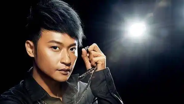 小虎队陈志朋财务总监曝光:带货要价10万,实际成交不足2万!