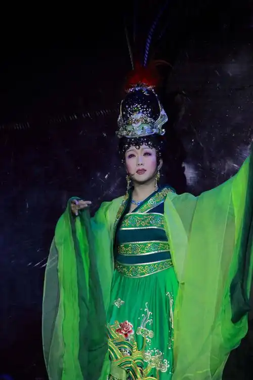 四美图】晒晒我收集的332张玉刚美图~_看图_李玉刚吧_百度贴吧