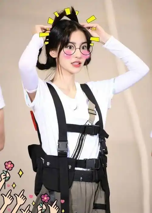 在《孤芳不自赏》拍摄期间,angelababy进组后才发现自己怀孕了,仍然顶