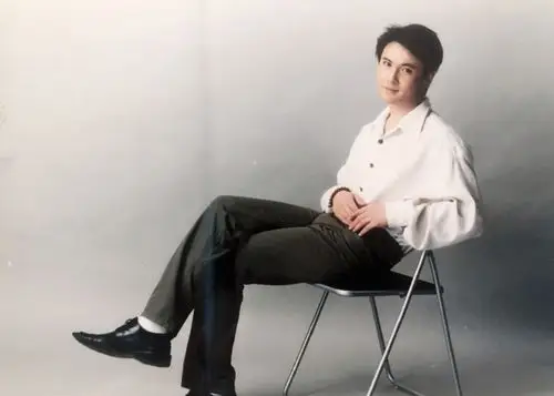 沈腾:"军艺校草"变身喜剧大佬_腾讯新闻