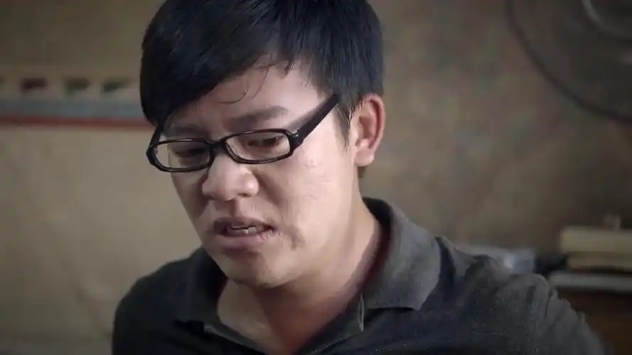 毛骗终结篇094就在浩然与书桐交易时耿晓辉设法逃出耿晓辉命手下抓住