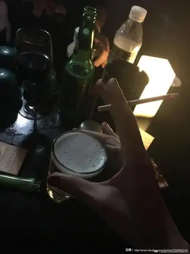 线上活动照片- cheers 敬相遇 晒晒我们喝酒的当下