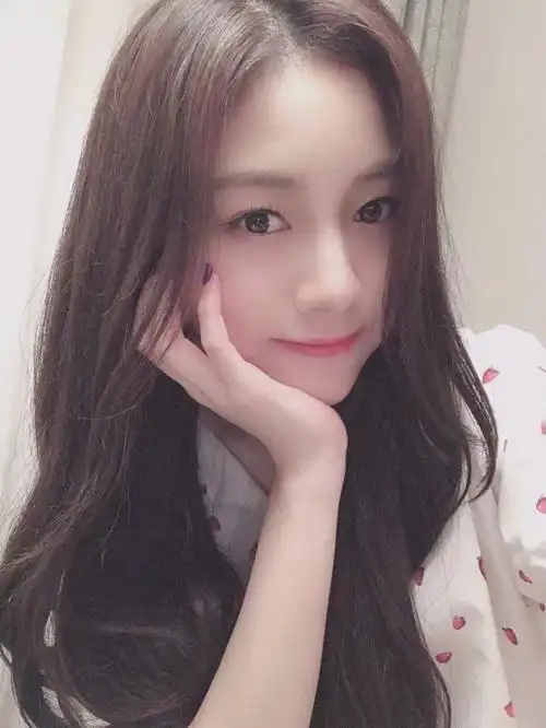 78糊团美女安利05年的镜头雷达郑多玹多图