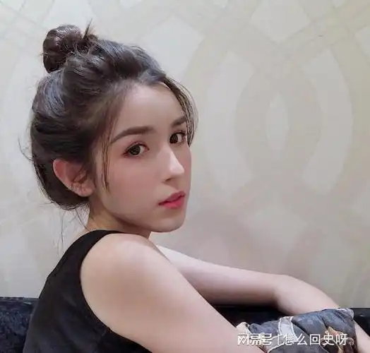 清纯玉女原形毕露一舞成名被陈赫签约却因蜡烛门身败名裂