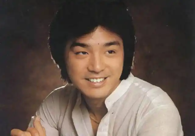 "温拿五虎"里发展仅次于谭咏麟的钟镇涛,他成名的早期故事