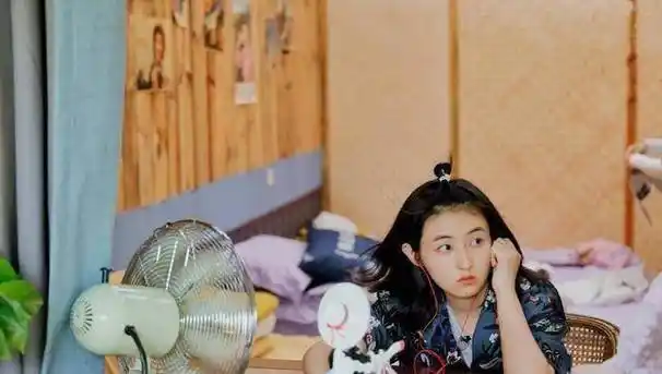 如果张艺兴加入的话,很多人认为他的定位很可能会与彭昱畅和张子枫的