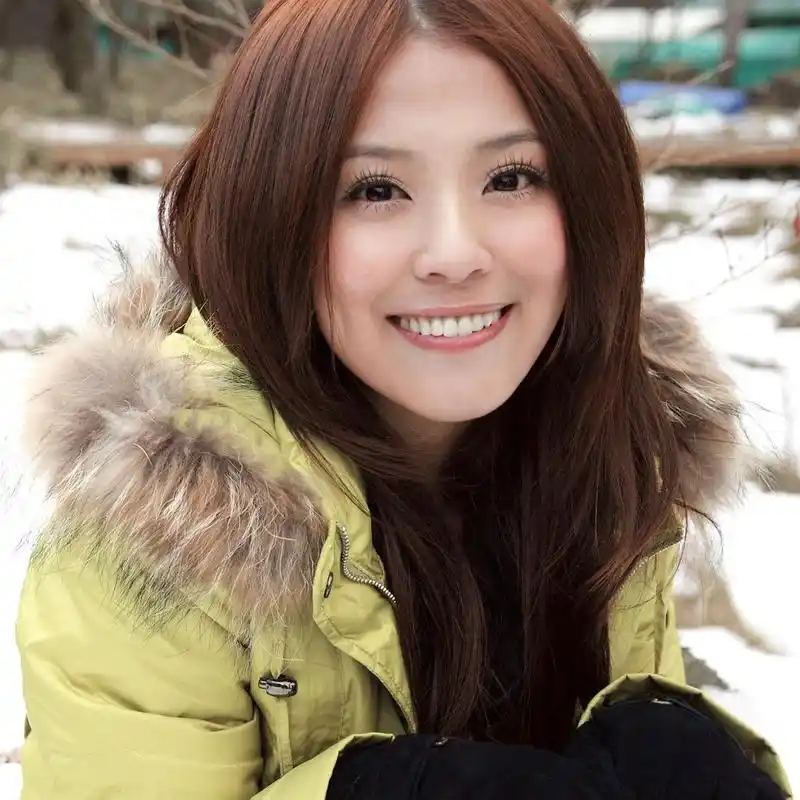 台湾美女明星卓文萱壁纸