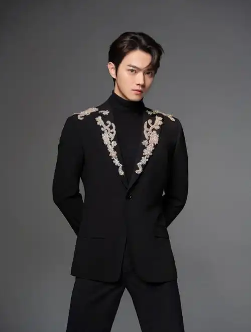 许凯法国娇兰品牌大使