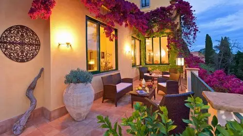 漂亮的房子门廊-高清摄影壁纸