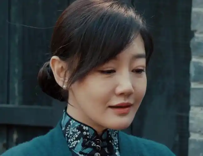 一别两年薛佳凝出演光荣时代尚春芝和秦招娣演技更上层楼