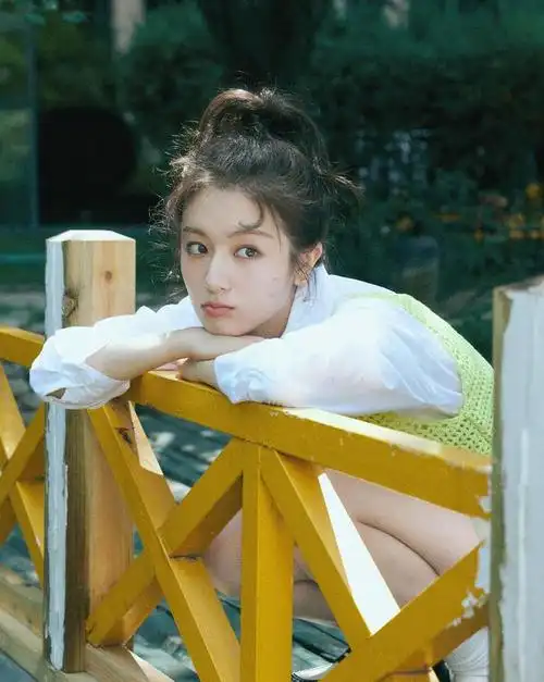 中新人物|李兰迪:生活留印,表演无痕|演员|童星|素颜|电视剧|演艺事业