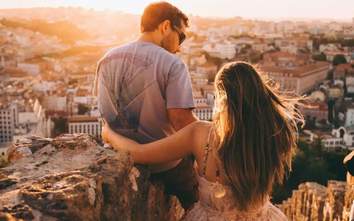 甜蜜情侣背影图片壁纸212