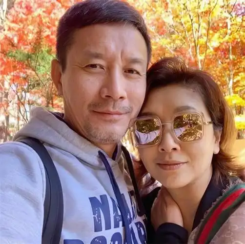 离过婚,干过修车工,其貌不扬却能娶到江珊,田小洁有啥魅力