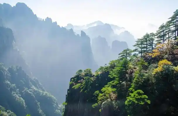 中国最值得去的山,徐霞客曾赞天下第一山,经常免190元门票