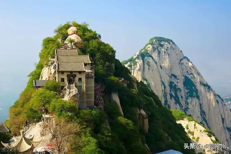 中国泰山海拔多少米(中国海拔3000米以上的10大名山介绍)