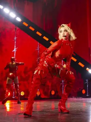 蔡依林天生大胆?穿"无痕衣"只有一层纱,普通人穿了准被骂