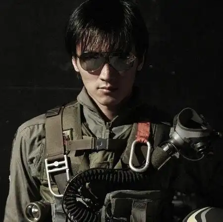 p>谢霆锋,1980年8月29日出生于中国 a target="_blank" href="/item