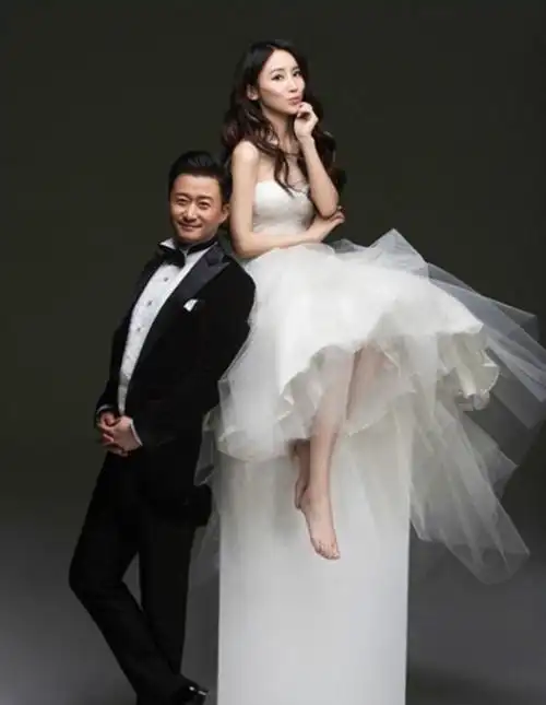 吴京谢楠婚纱照曝光
