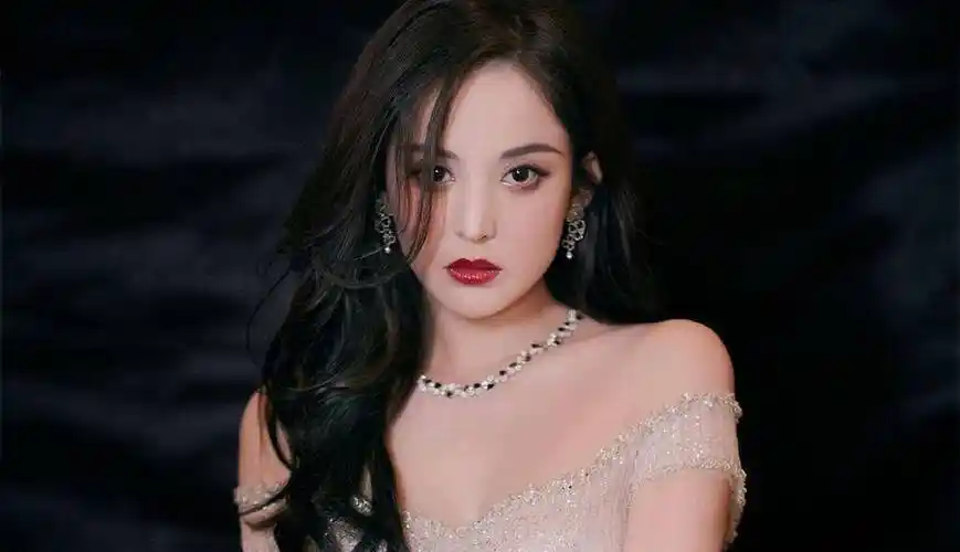 杨颖_鞠婧祎_观众