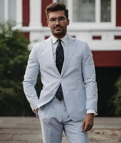 休闲西服的搭配图片男男人成套穿休闲西装